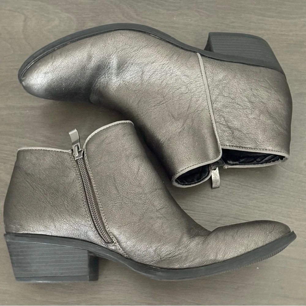 Women's Gray Ankle Boots Size 9